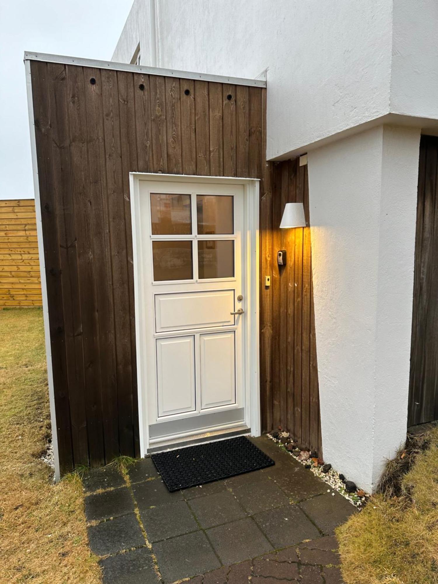 Sol Apartment Keflavík Kültér fotó